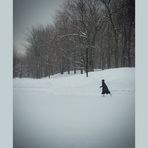 La patineuse au long manteau