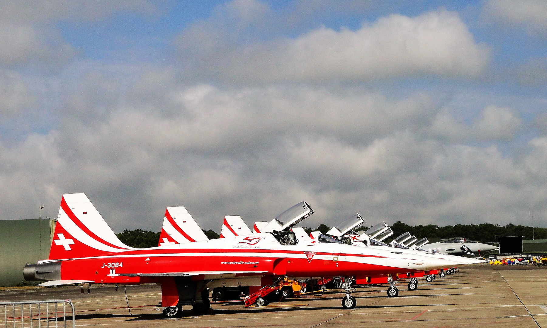 La Patrouille suisse.....