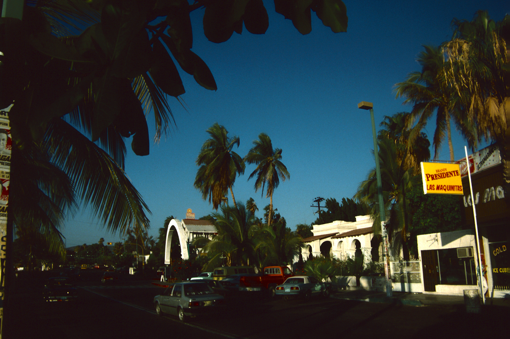 La Paz, Baja California, MX - 1988