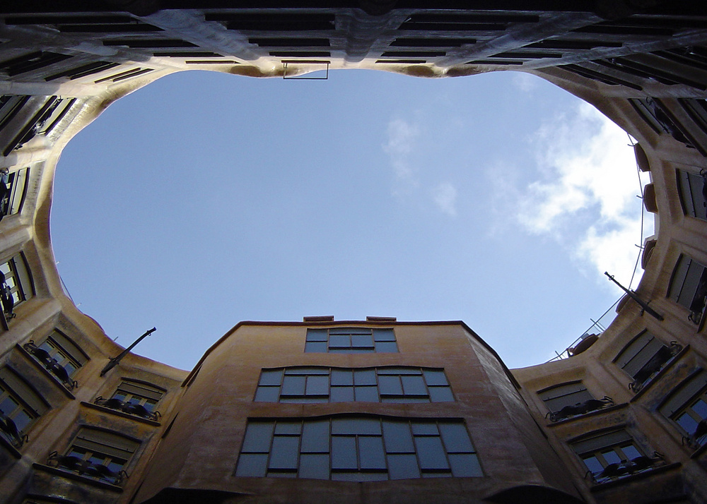 La Pedrera 4 (Patio Interior)