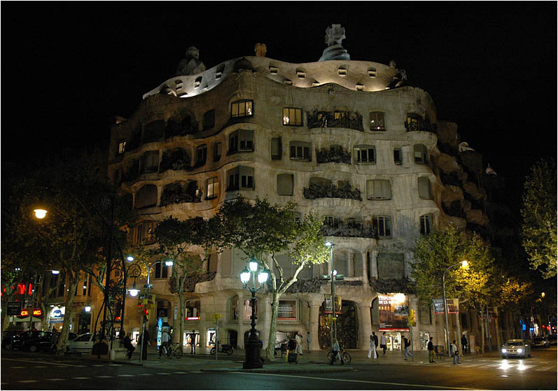 La Pedrera - Antoni Gaudi