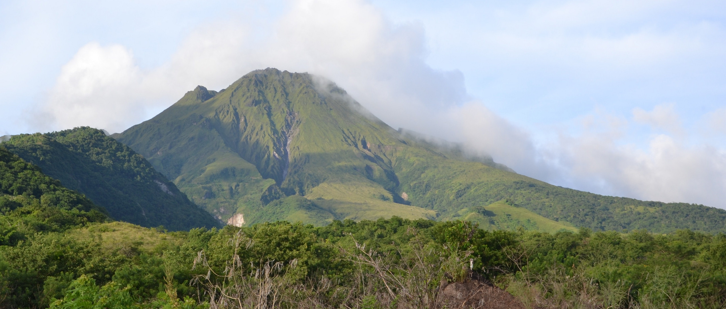 La Pelée se dévoile photo et image paysages, paysages de montagne