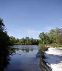 la petite chute d'eau ....