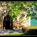 LA - PETITE - EGLISE