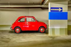 la petite FIAT rouge