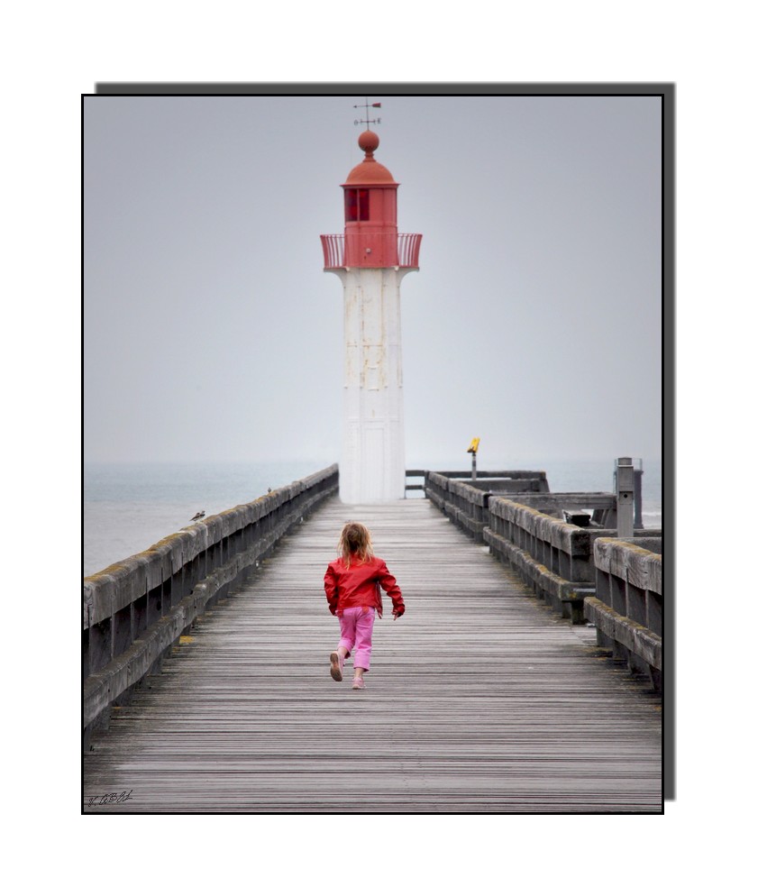 la petite fille au phare