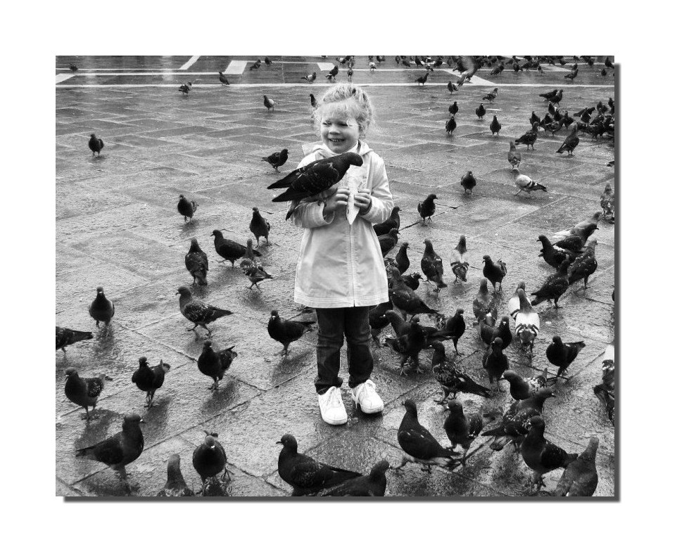 La petite fille aux Pigeons