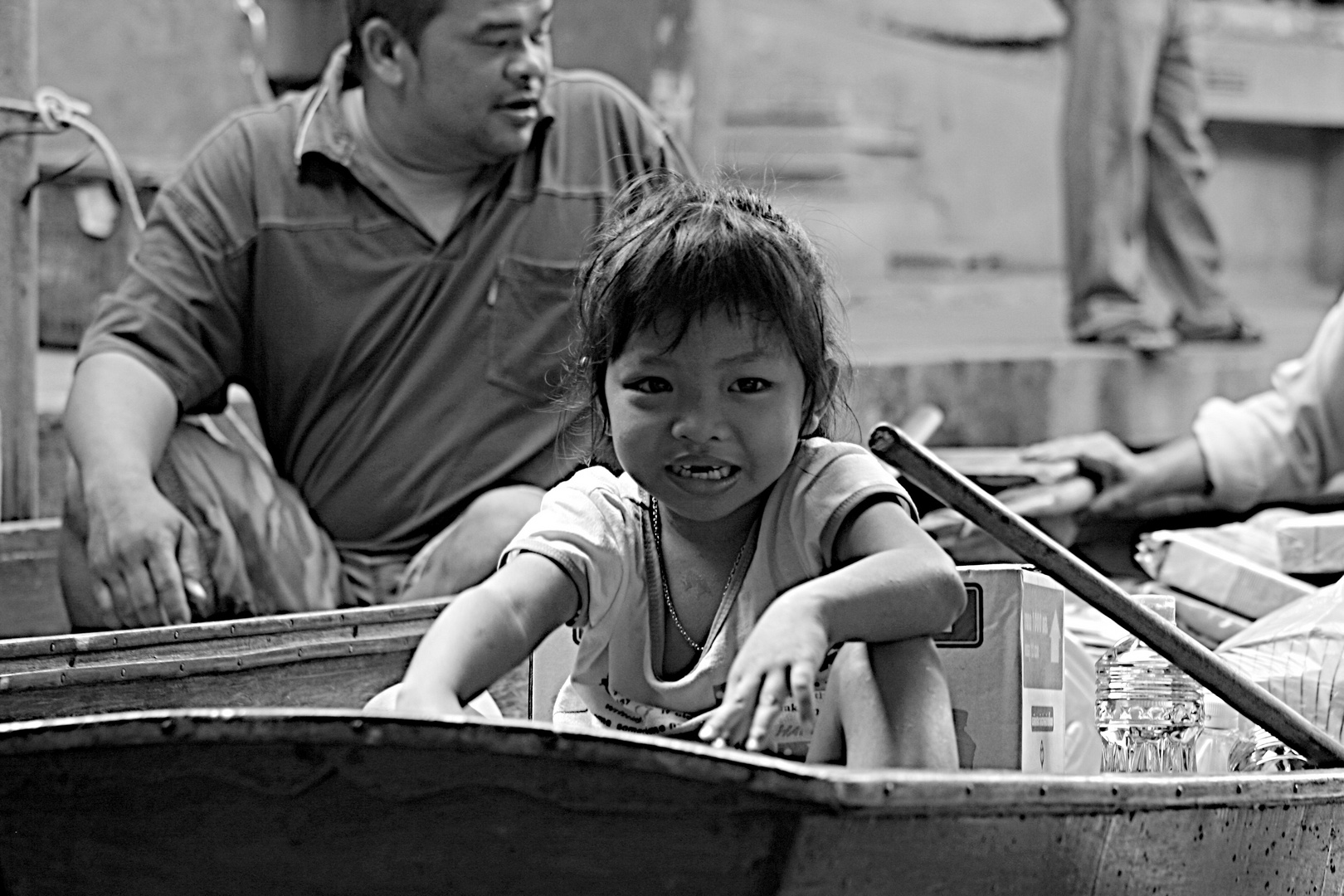 La petite fille de la barque