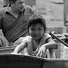 La petite fille de la barque