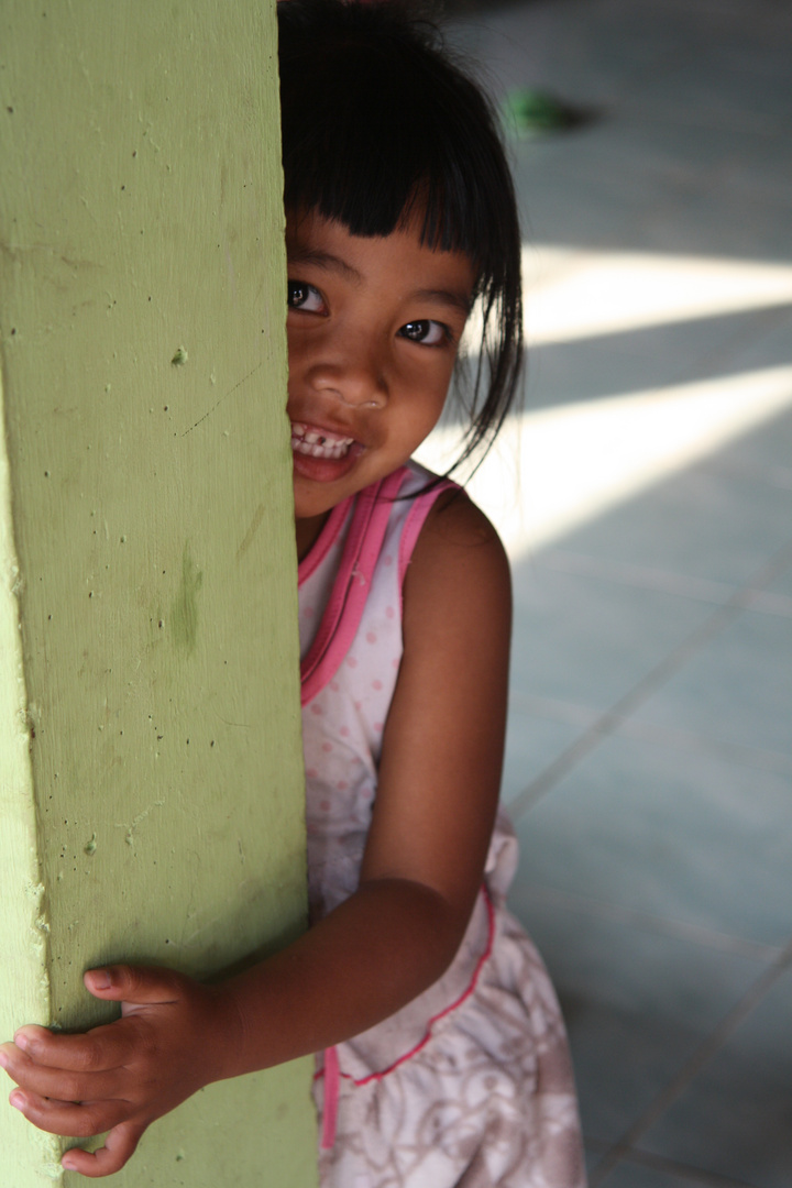 La petite fille en soie