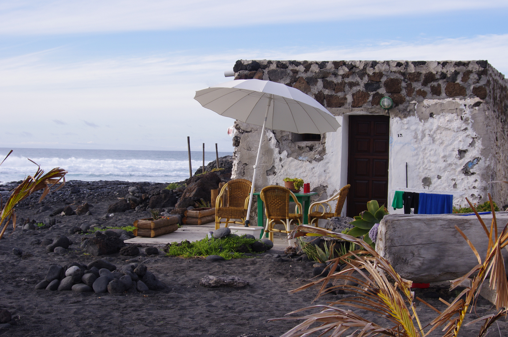 la petite maison au bord de l'eau...