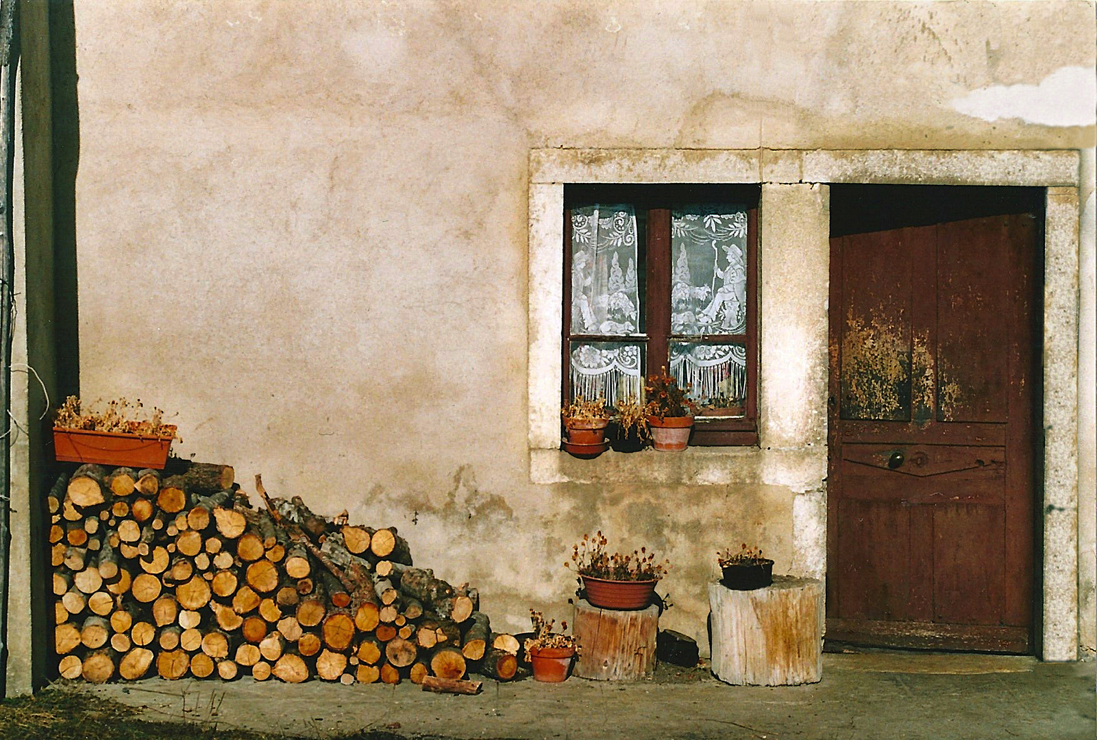 La petite maison au bout du village