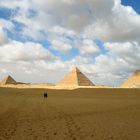 La piana di Giza (Il Cairo - Egitto)