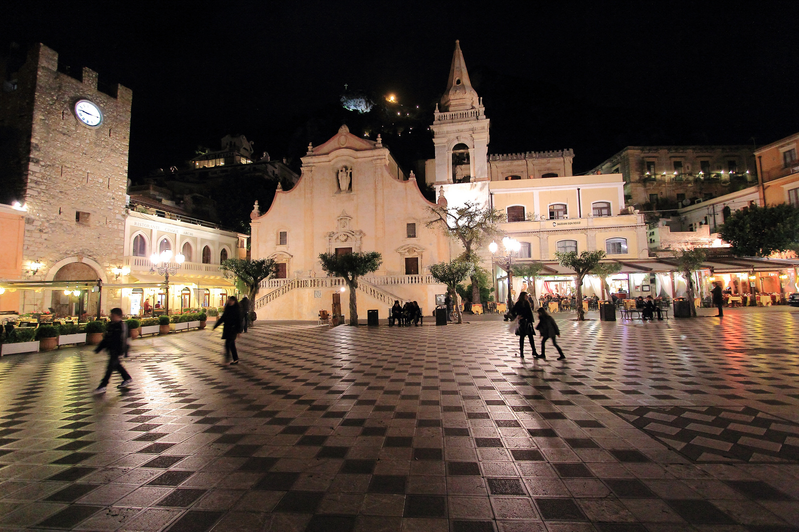 La Piazza di Taormina