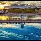 La piscine du Rhône, le soir