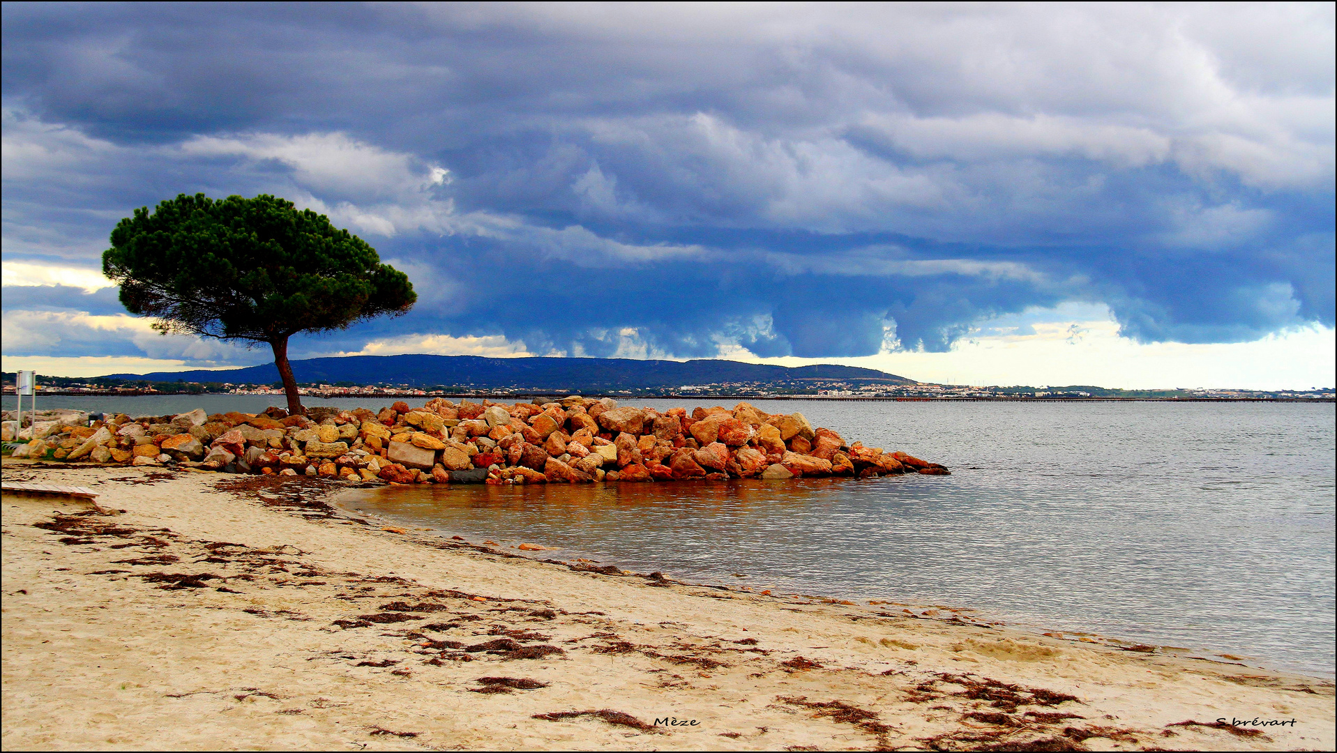 La plage de Mèze