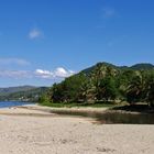 La plage de Poindimié devant l’Hôtel Tiéti (Côte Est)