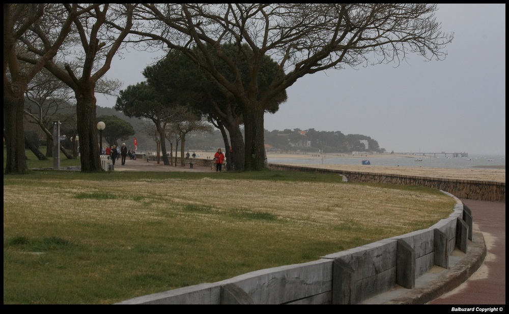 " La plage des Abatilles sous la pluie "