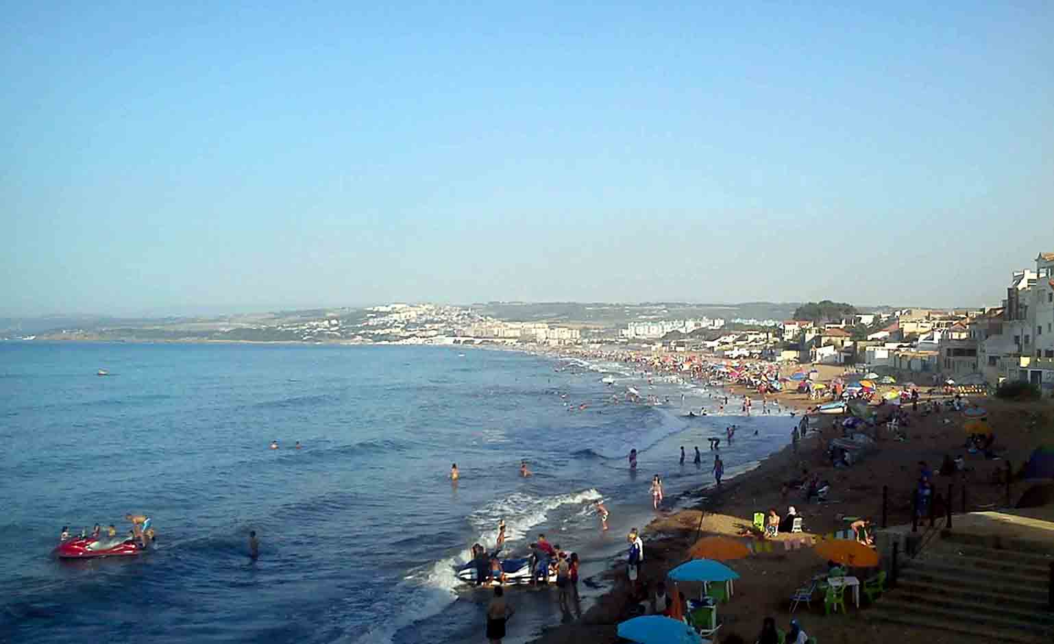 La plage du Chenoua, willaya deTipaza (Algerie).