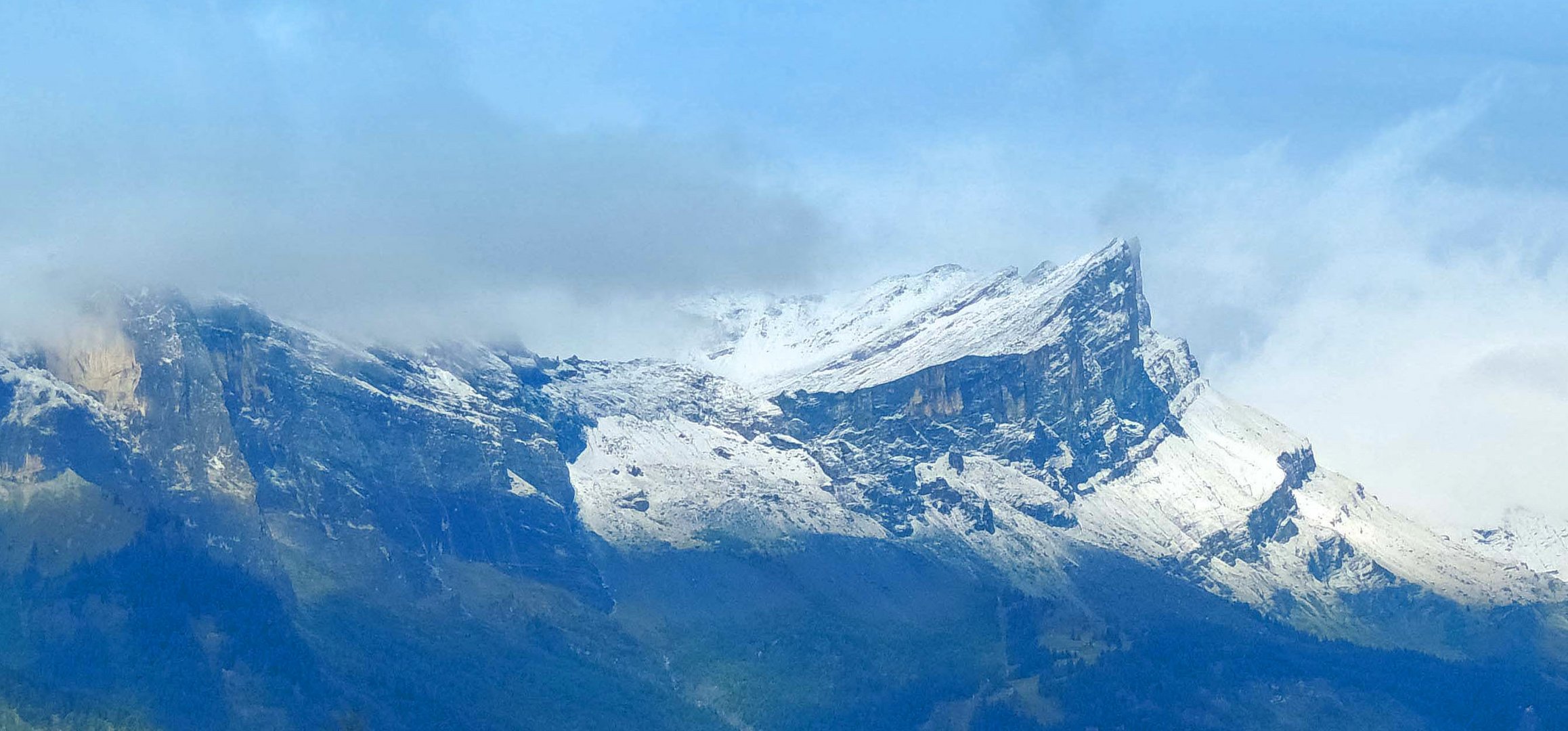 La pointe de Platé sous la neige