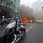 La police Thailandaise sur un incendie à Phuket.