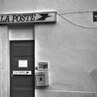 LA POSTE