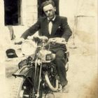 La prima motocicletta del papà