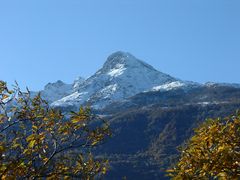 la prima neve sui monti