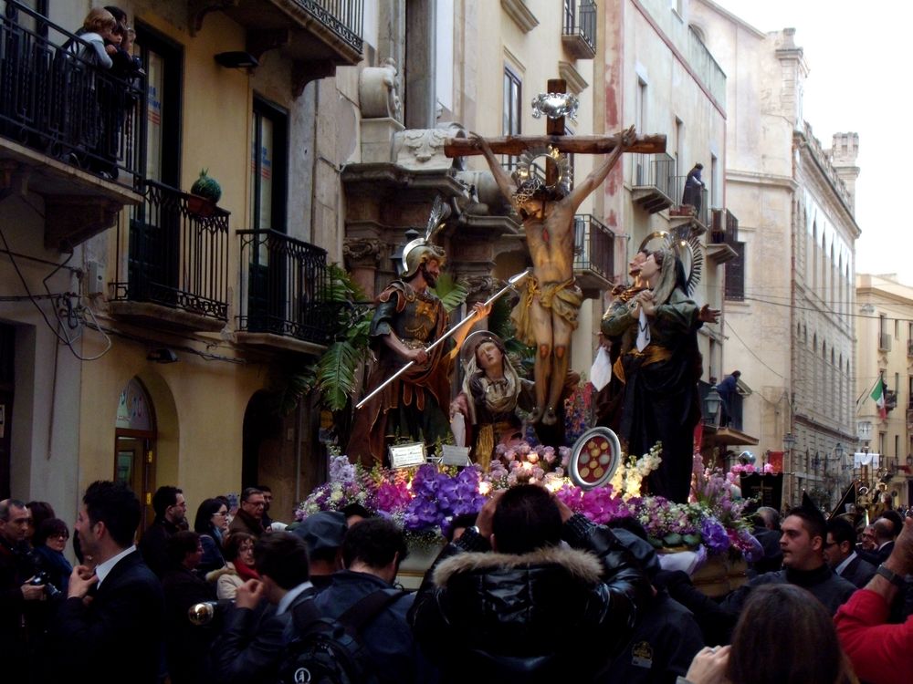 LA PROCESSIONE DEL VENERDI' SANTO A TRAPANI