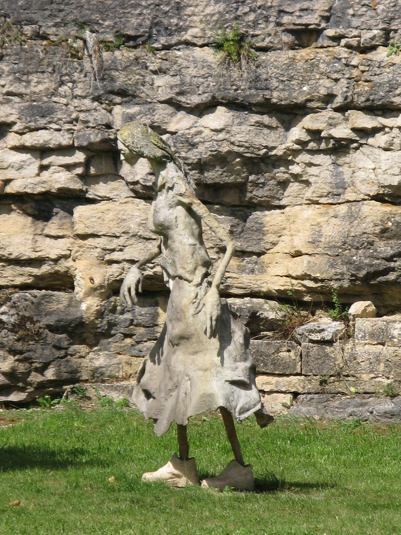 la promenade de la prisonnière ( 3)