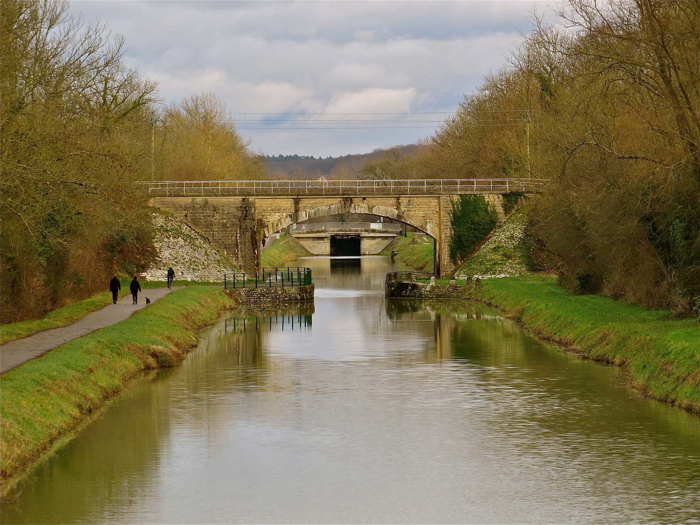 ...la promenade sur le canal 1 !!!...