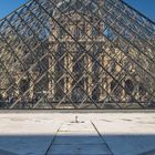 La pyramide du Louvre