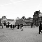 La pyramide du Louvre