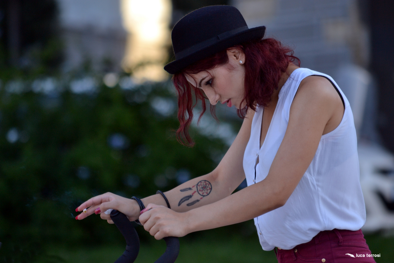 la ragazza con il cappello