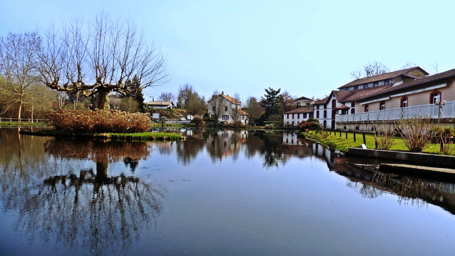 La retenue du moulin de Poustagnac