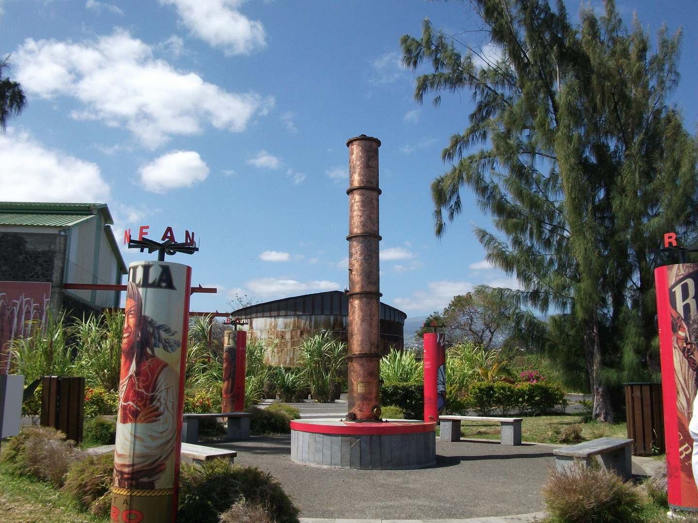 LA REUNION - Canne a sucre - Distillerie