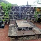 LA REUNION - Cimetière marin de Saint Paul - Tombe de La Buse