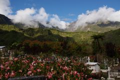 La Réunion - Friedhof in Hell Bourg