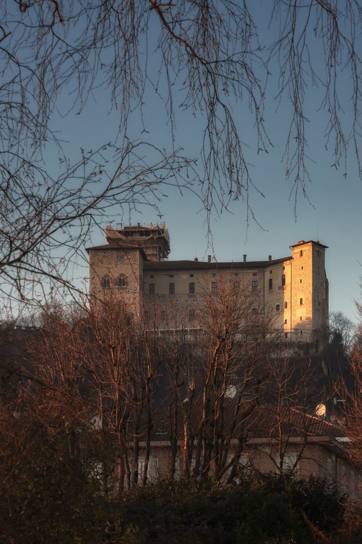 La rocca Borromea di Angera