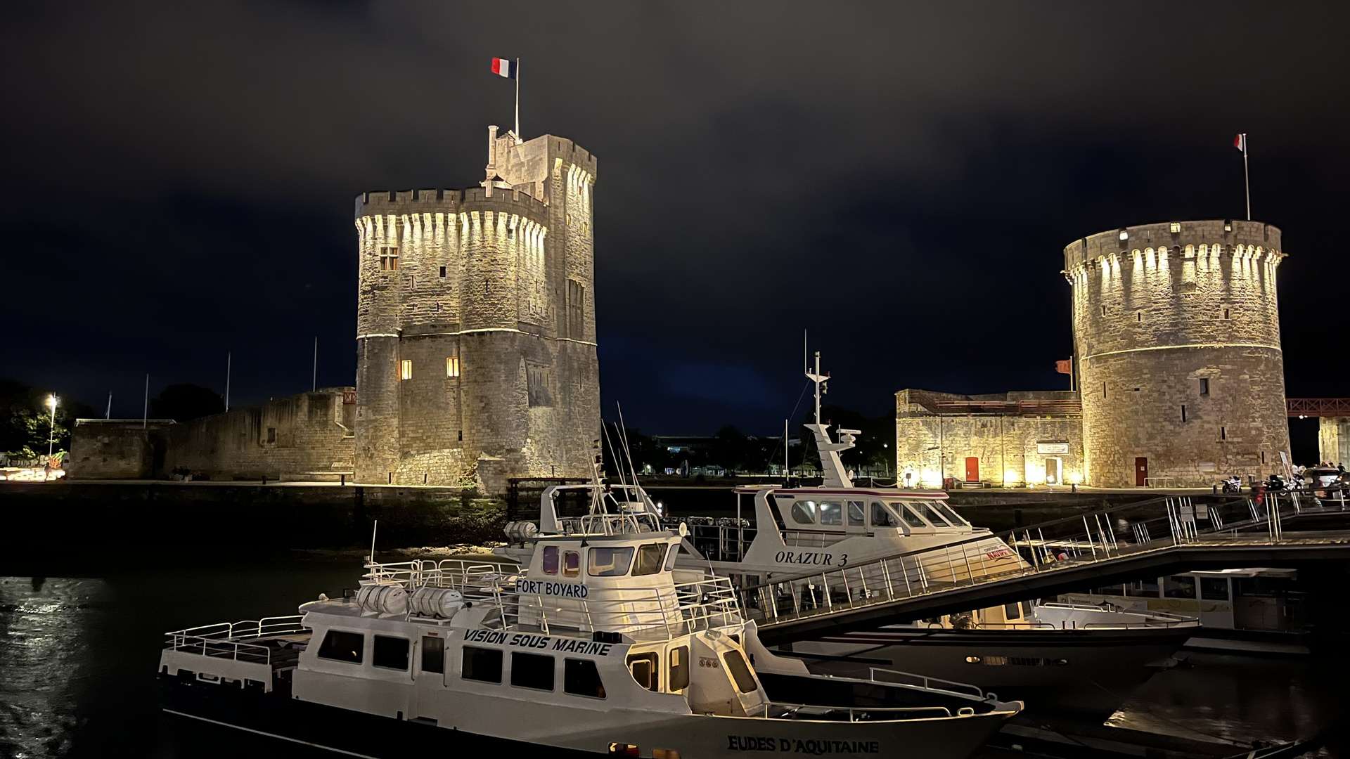 La Rochelle by night 