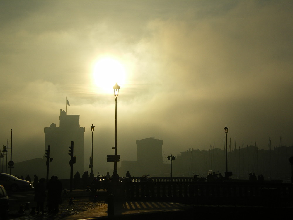 la rochelle un peu plus sombre