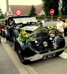 LA ROLLS ROYCE DANS TOUTE SA SPLENDEUR