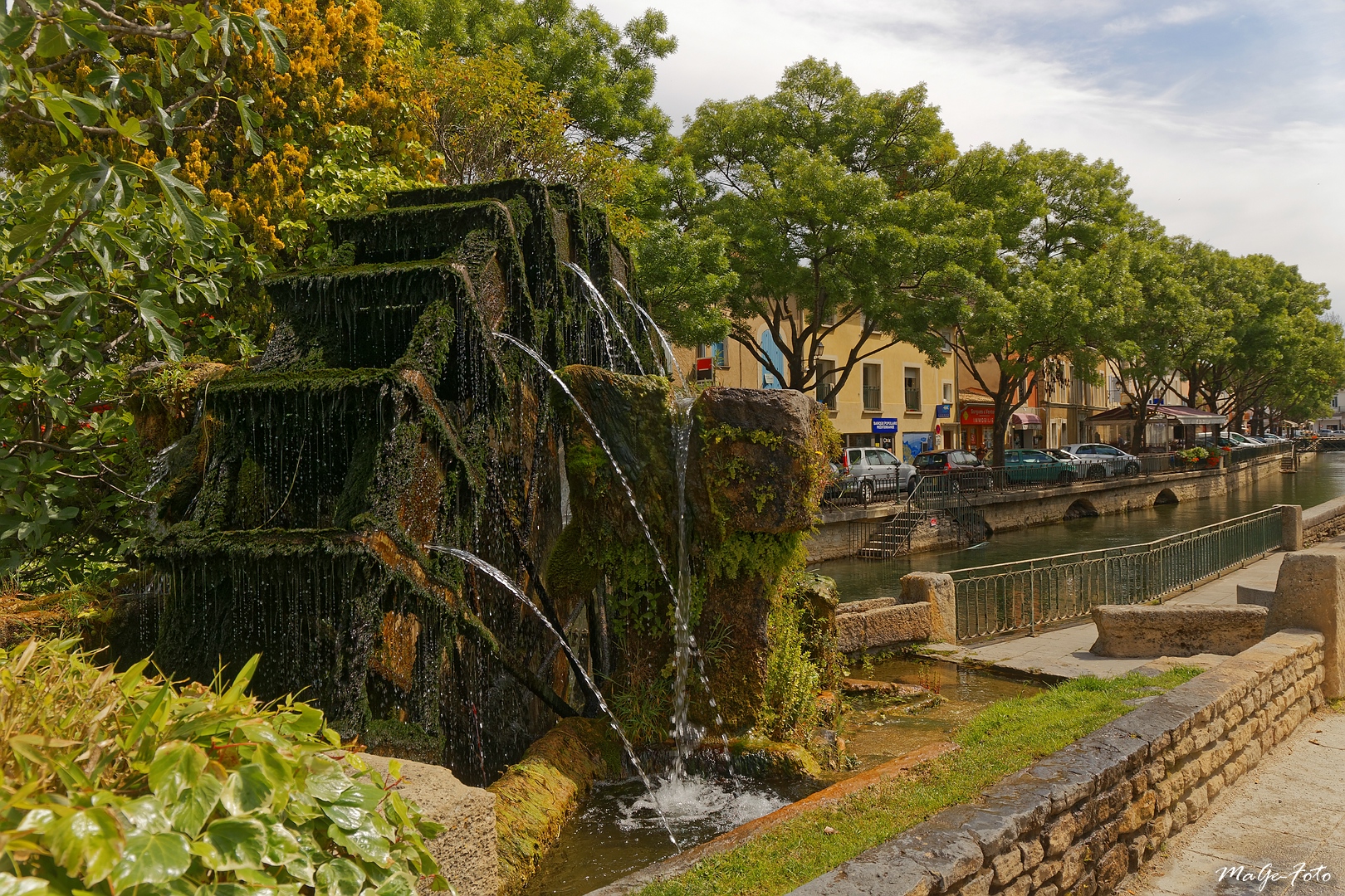 La roue de l'eau / Das Wasserrad