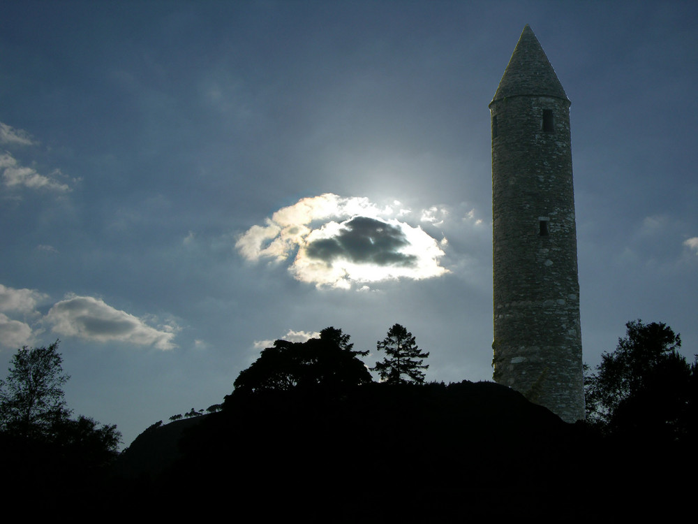 La Round Tower di GLENDALOUGH.