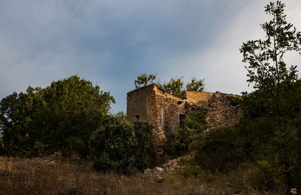 La ruine dans le soleil couchant 