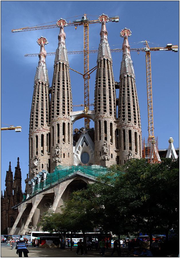 ... la Sagrada Familia ...