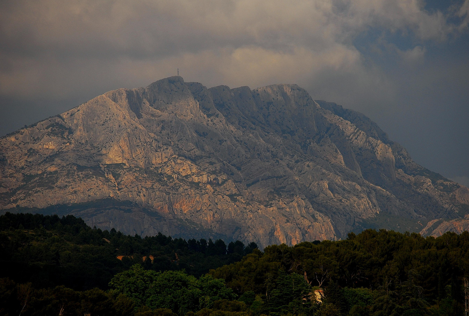 La Sainte Victoire dans la tourmente...