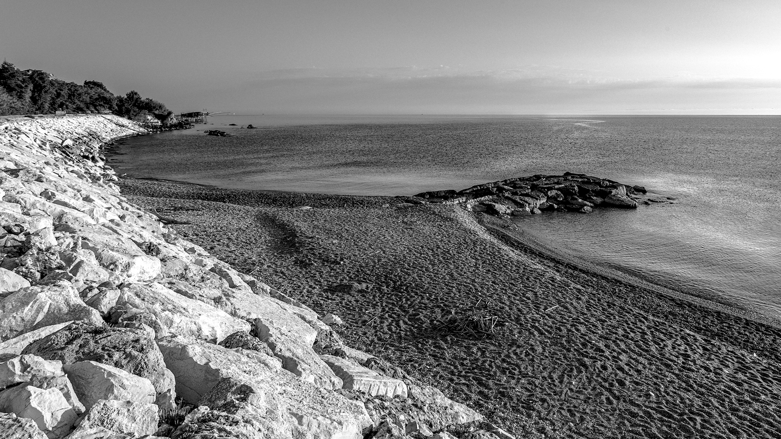 La scogliera e il trabocco