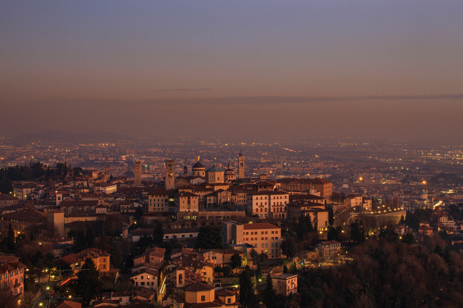 la sera si veste di rosa