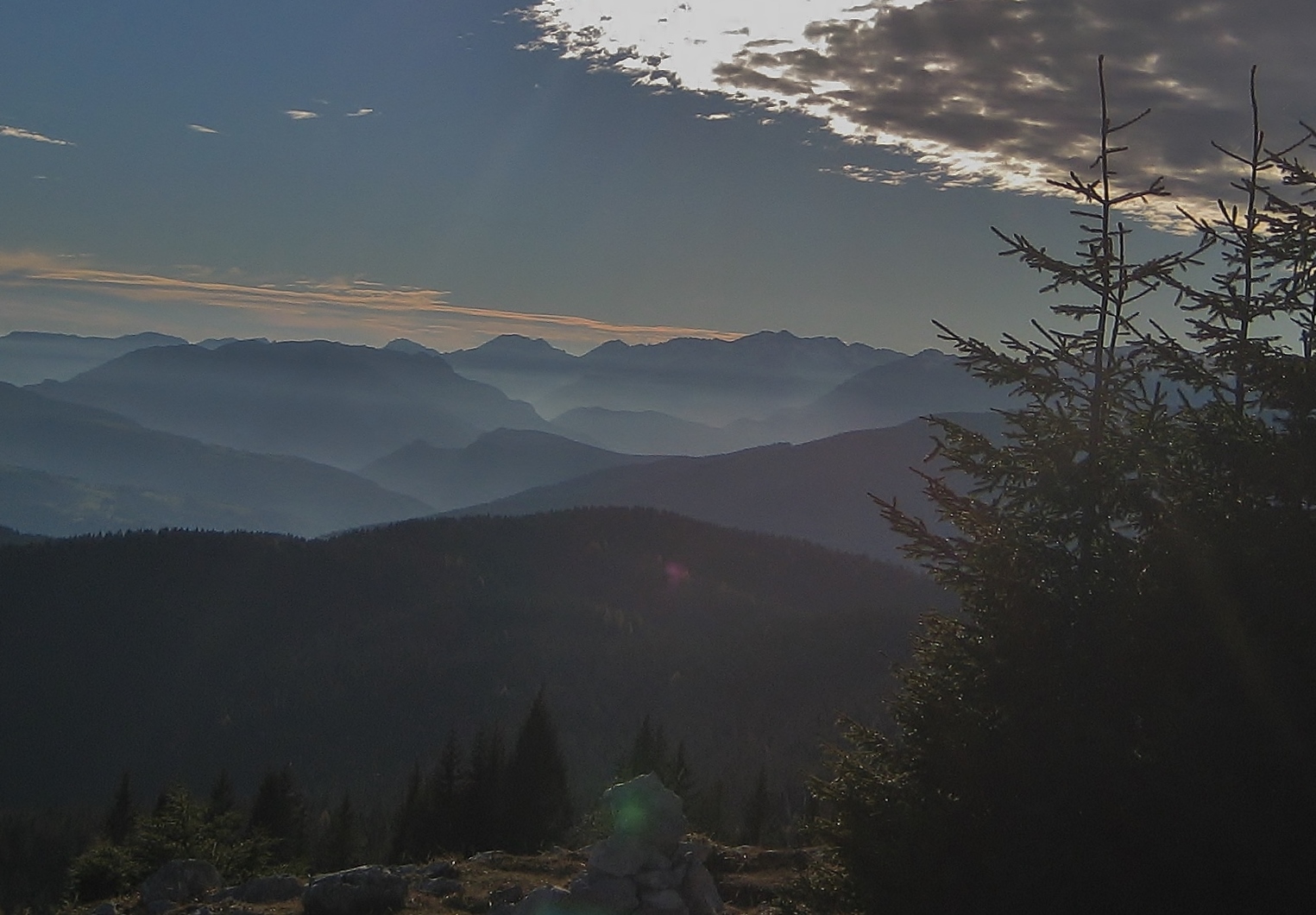 la sera sull'altipiano di Asiago